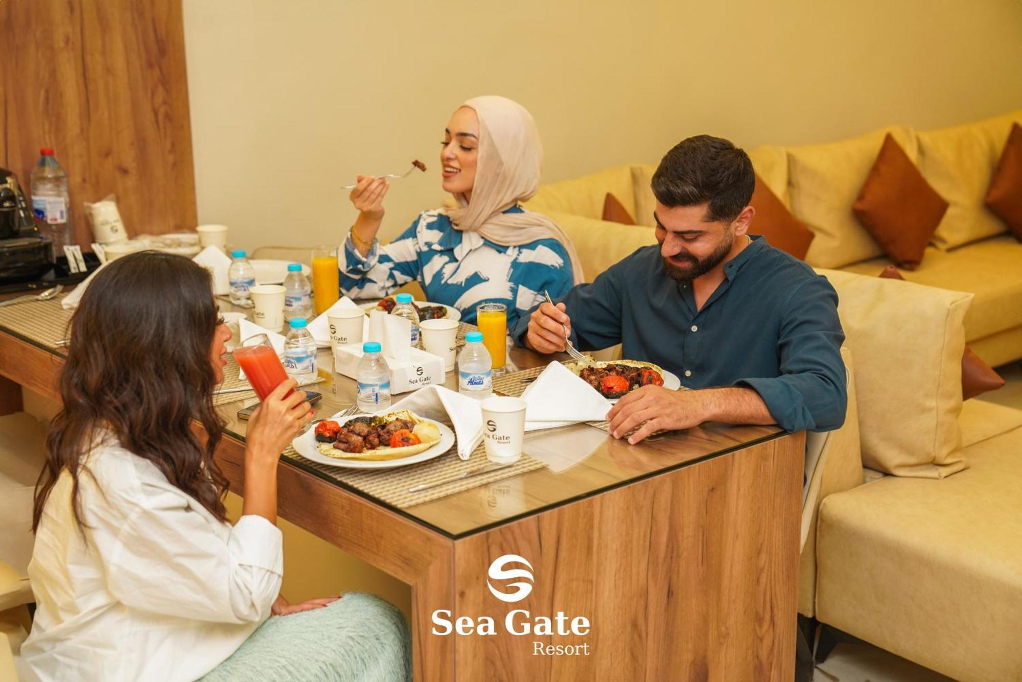 Sea Gate Resort Sweimeh エクステリア 写真